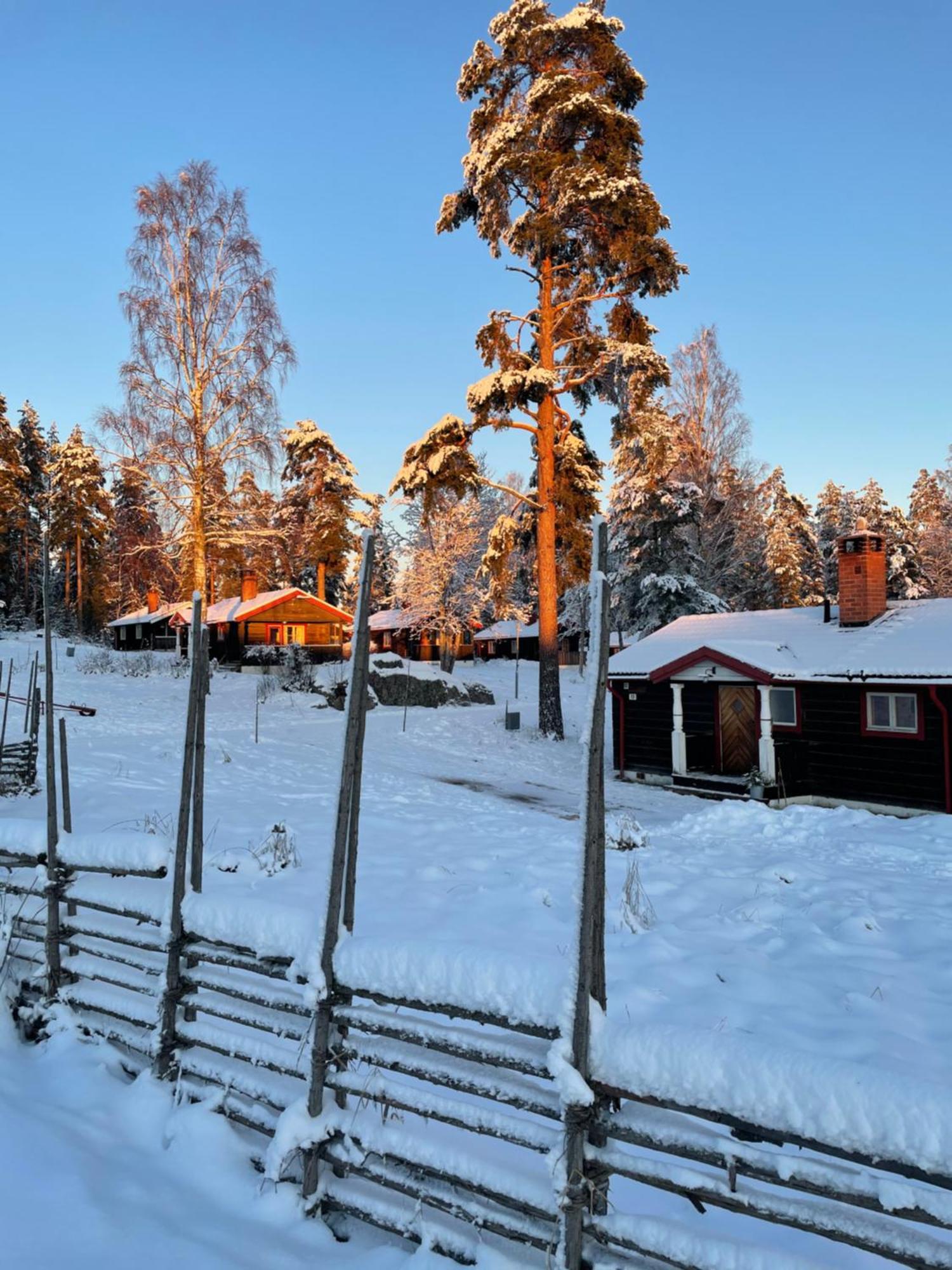 Siljansnaes Stugby Hotel Kültér fotó
